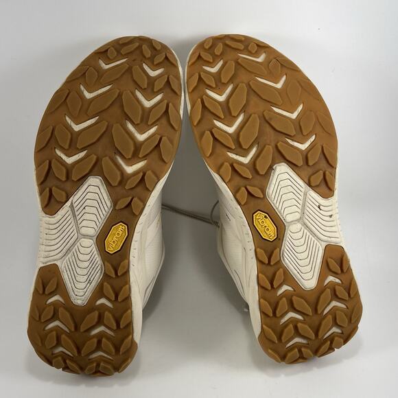 Hoka One One Transport Running Shoes Womens Size 11 B White Beige Vibram Sole - Picture 8 of 9